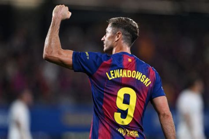 Behind The Goal: The Life Of Robert Lewandowski's Dad
