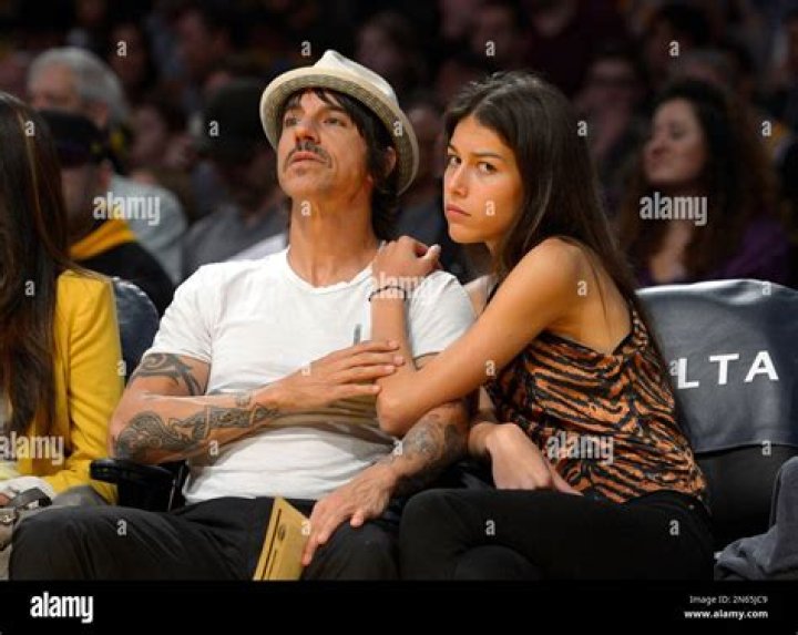Unraveling The Love Life Of Anthony Kiedis: Who Was His 19-Year-Old Girlfriend?