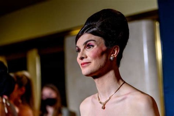 Unveiling The Journey Of Caitlin Clarke: Transgender Advocate And Artist