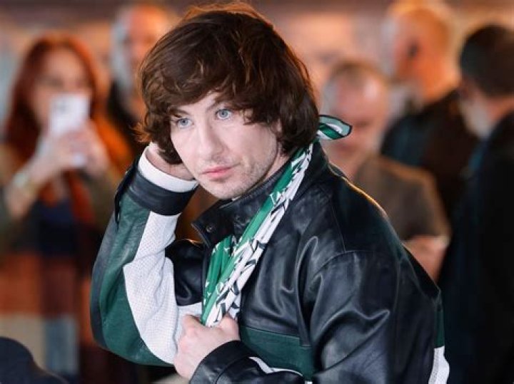 Unveiling The Mystique Of Barry Keoghan's Eyes